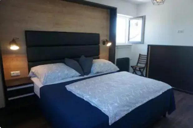 Apartments- Stilvolles 95 Qm Mit Balkon Und Parkplatz Augusta Appartamento