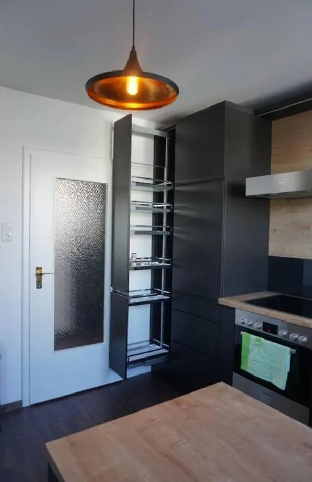 Appartamento Apartments- Stilvolles 95 Qm Mit Balkon Und Parkplatz Augusta